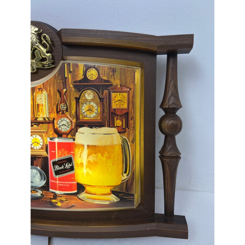 Vintage 1971 Carling Black Label Beer Lighted Wall Clock Sign Bar Decor Man Cave - Picture 6 of 16